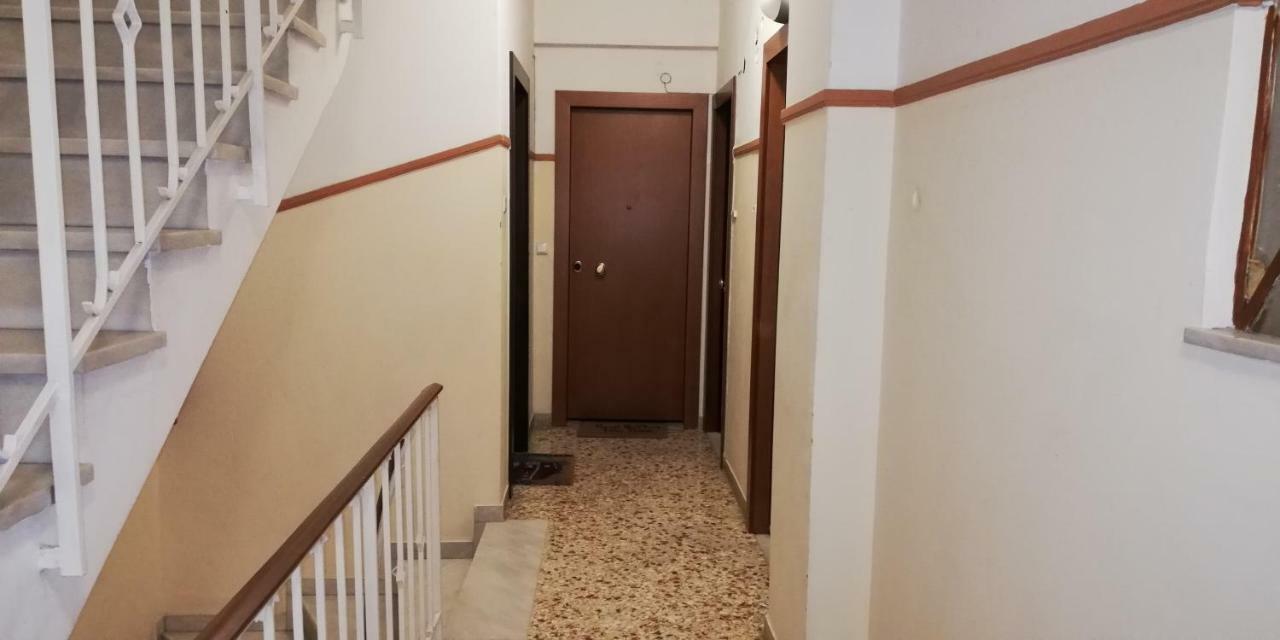 Filos Apt. Under Acropolis Афины Экстерьер фото